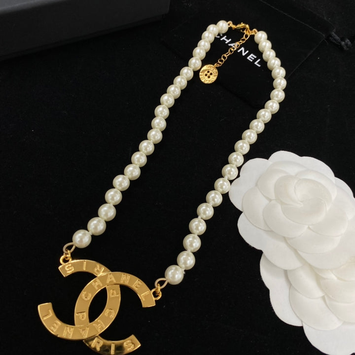 Fashion Pearls with Brass Pendant Necklace