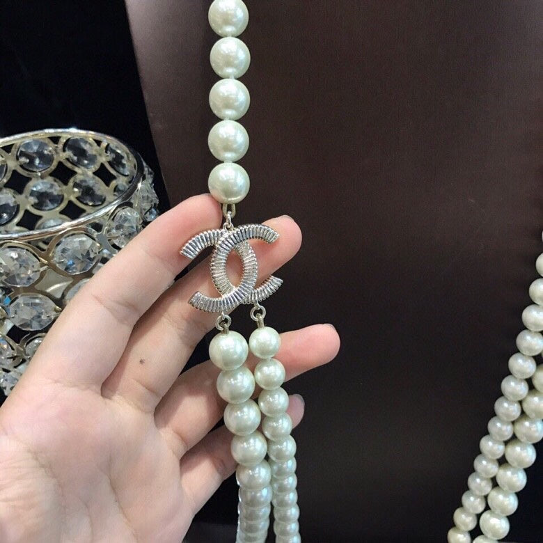 Classic Double Layers Size Pearl Chain