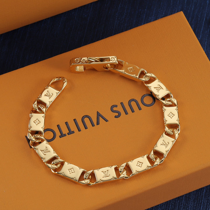 Luxury small square combination necklace bracelet