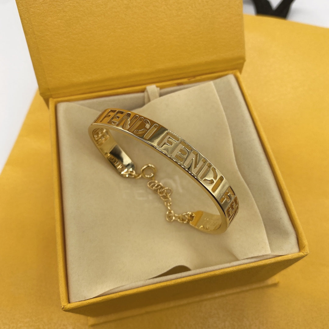 Luxury letter skeleton bracelet