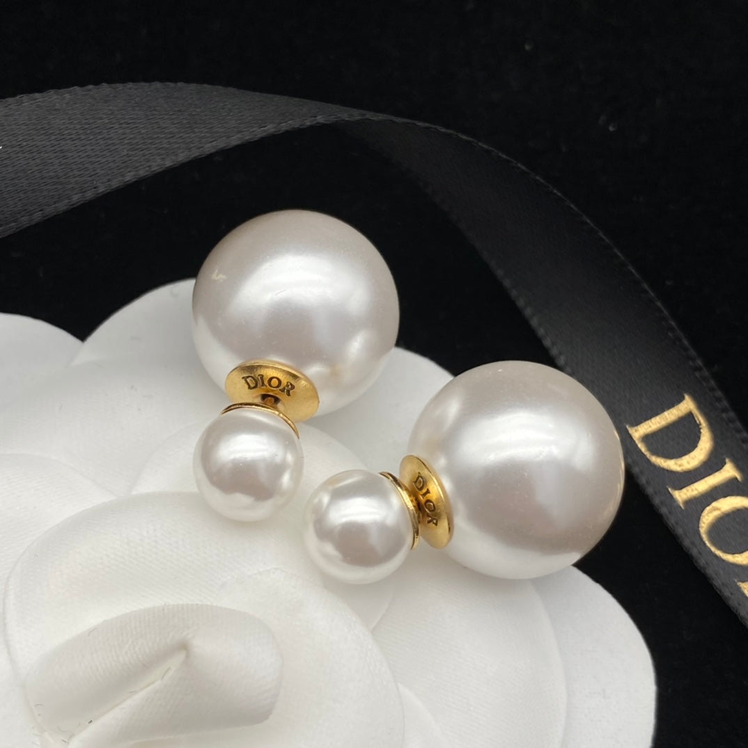 New Letter Pearl Temperament Vintage Set