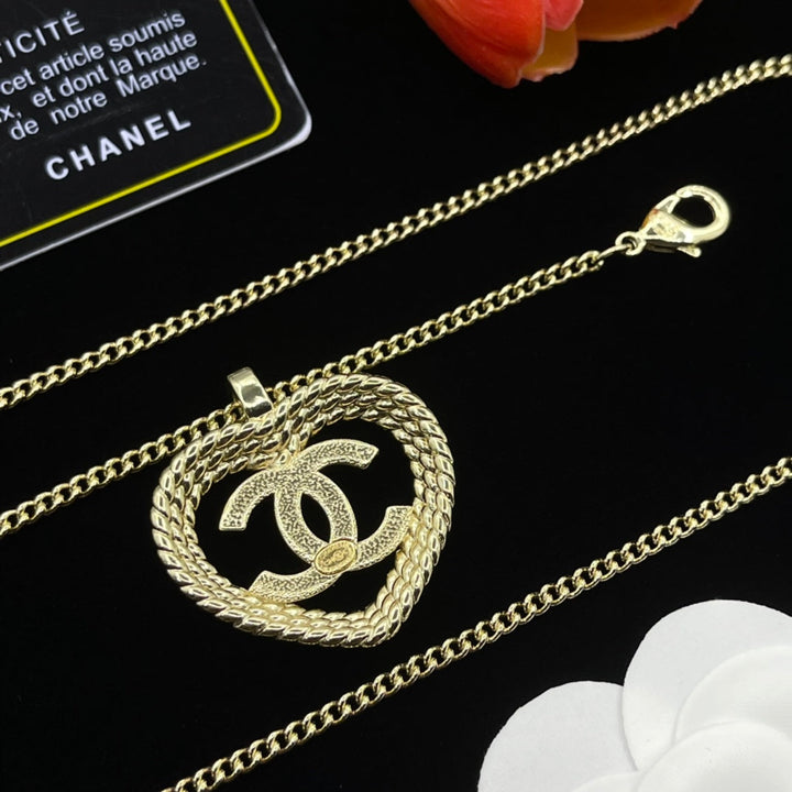 Fashion CC Love Heart Pendant Sweater Chain