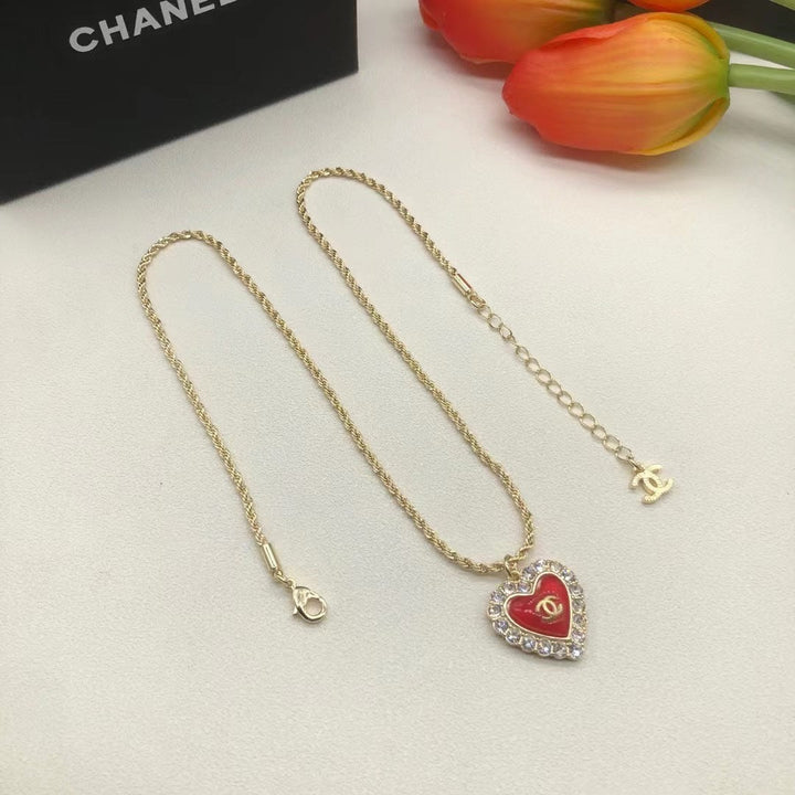 Exquisite ruby heart pendant necklace