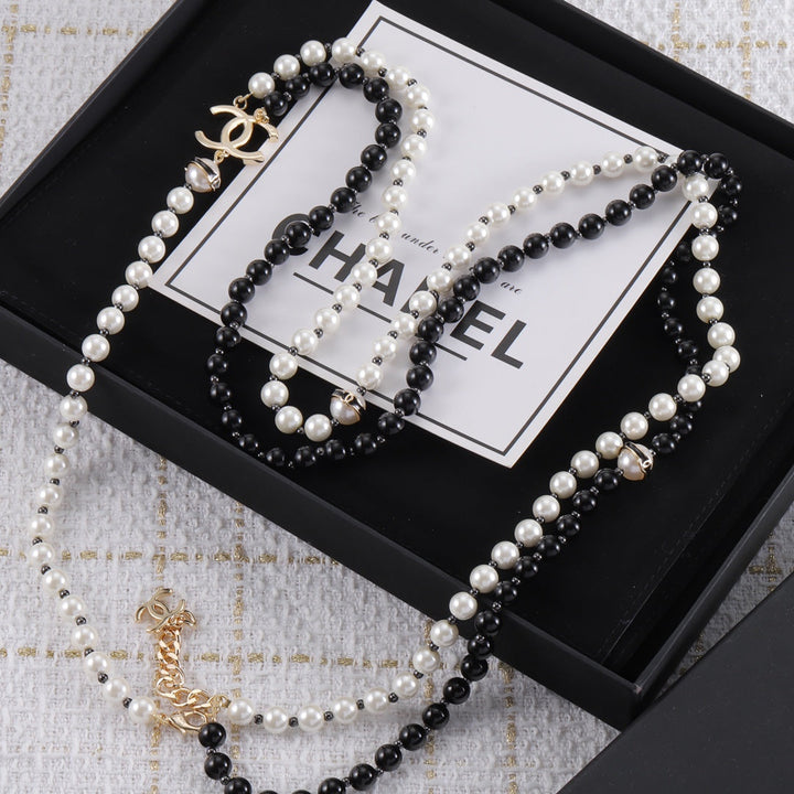 Luxury CC black and white pearl with long necklace