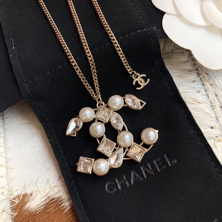 Fashion CC Pearl Irregular Crystal Sweater Chain