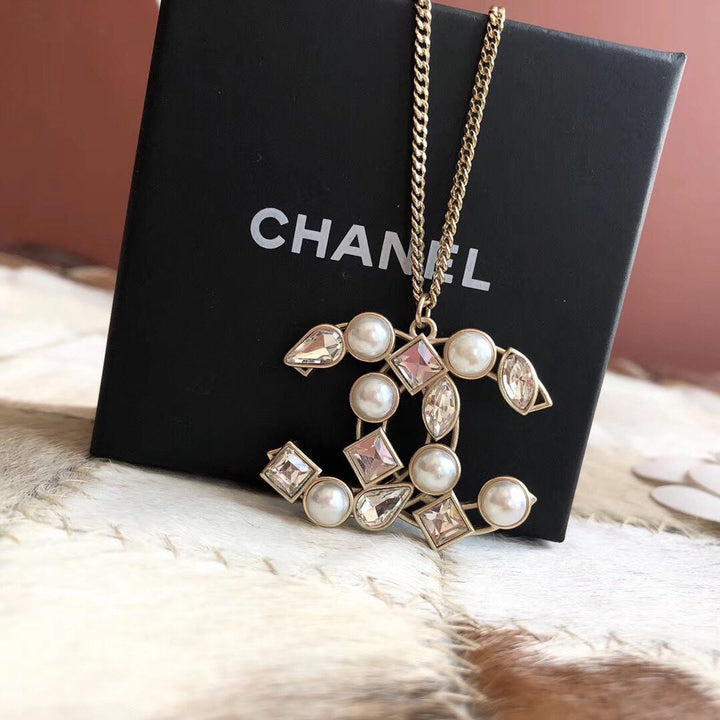 Fashion CC Pearl Irregular Crystal Sweater Chain