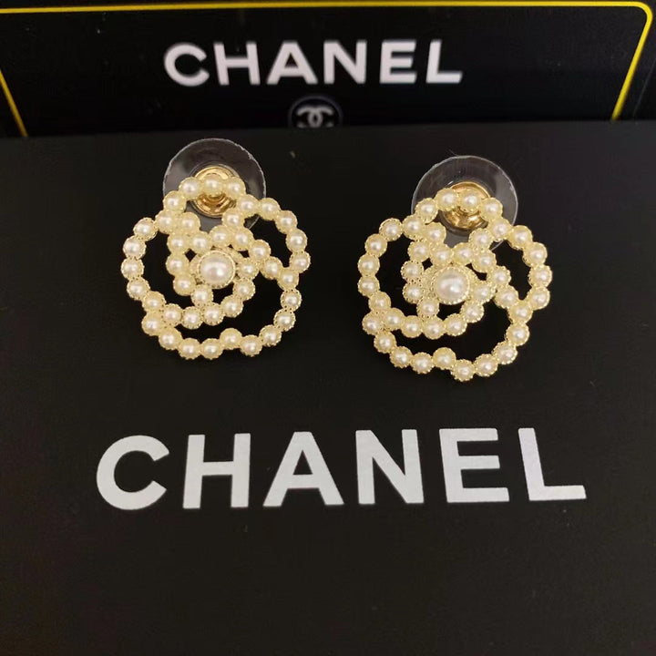 Fashion CC Irregular Pearl Earrings