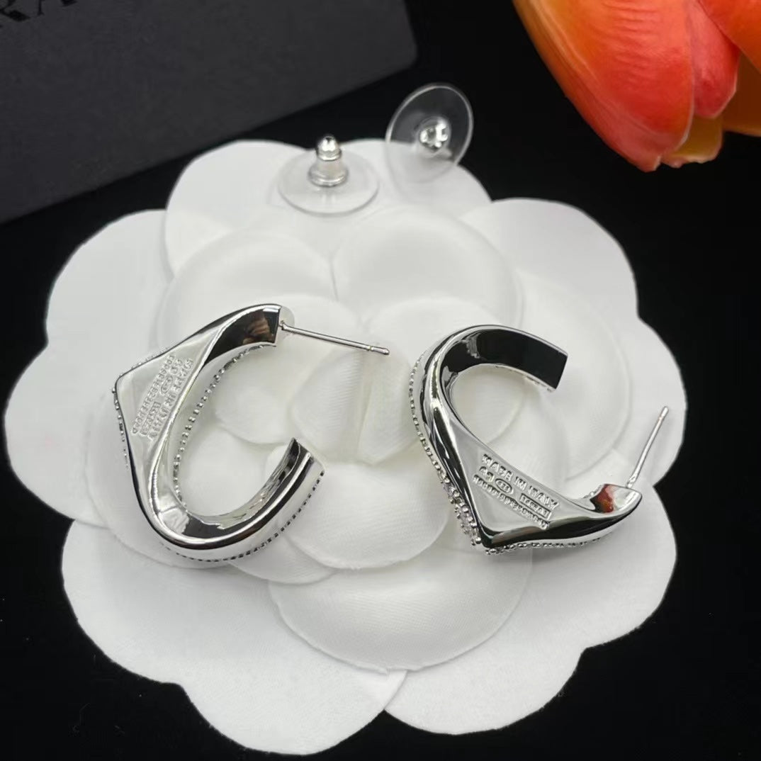 Fashion U-shaped full diamond earrings