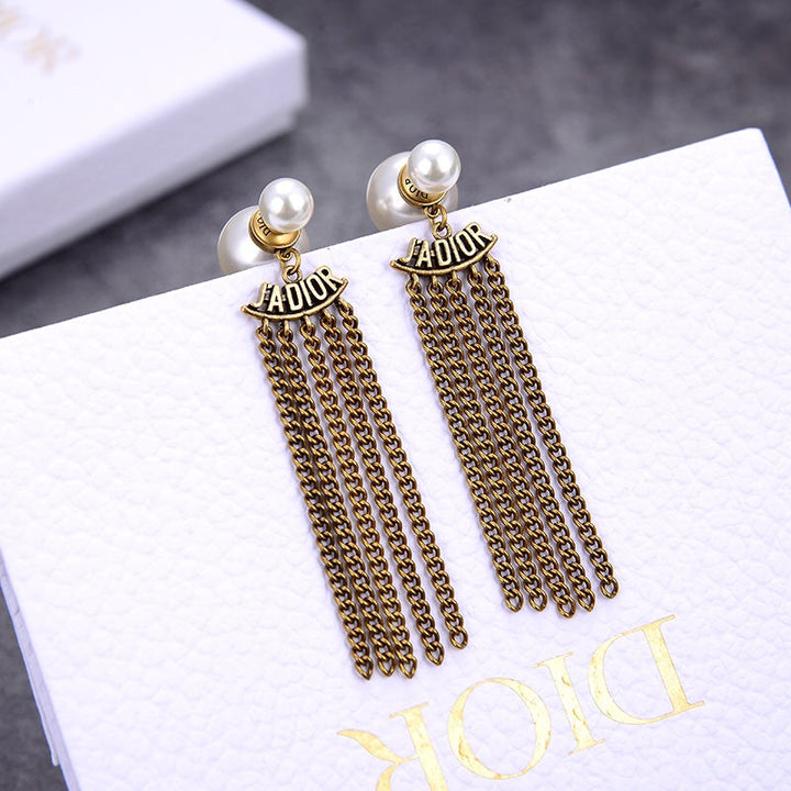 fashion pearl chain tassel earrings