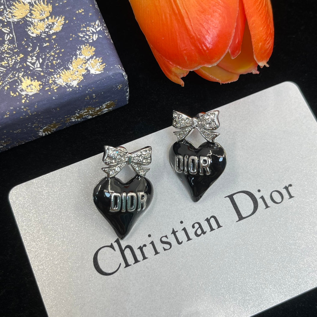 Fashion CD bow rhinestone earrings