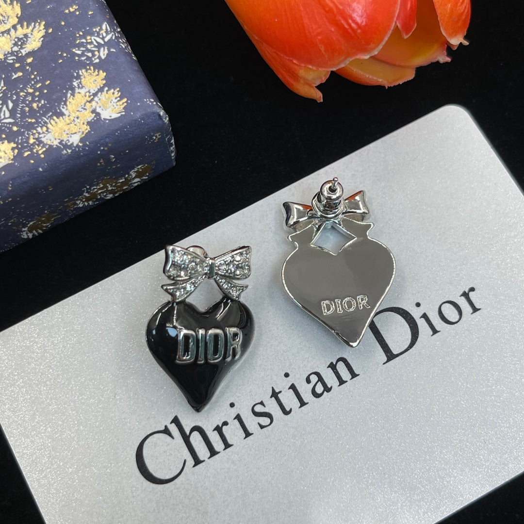 Fashion CD bow rhinestone earrings