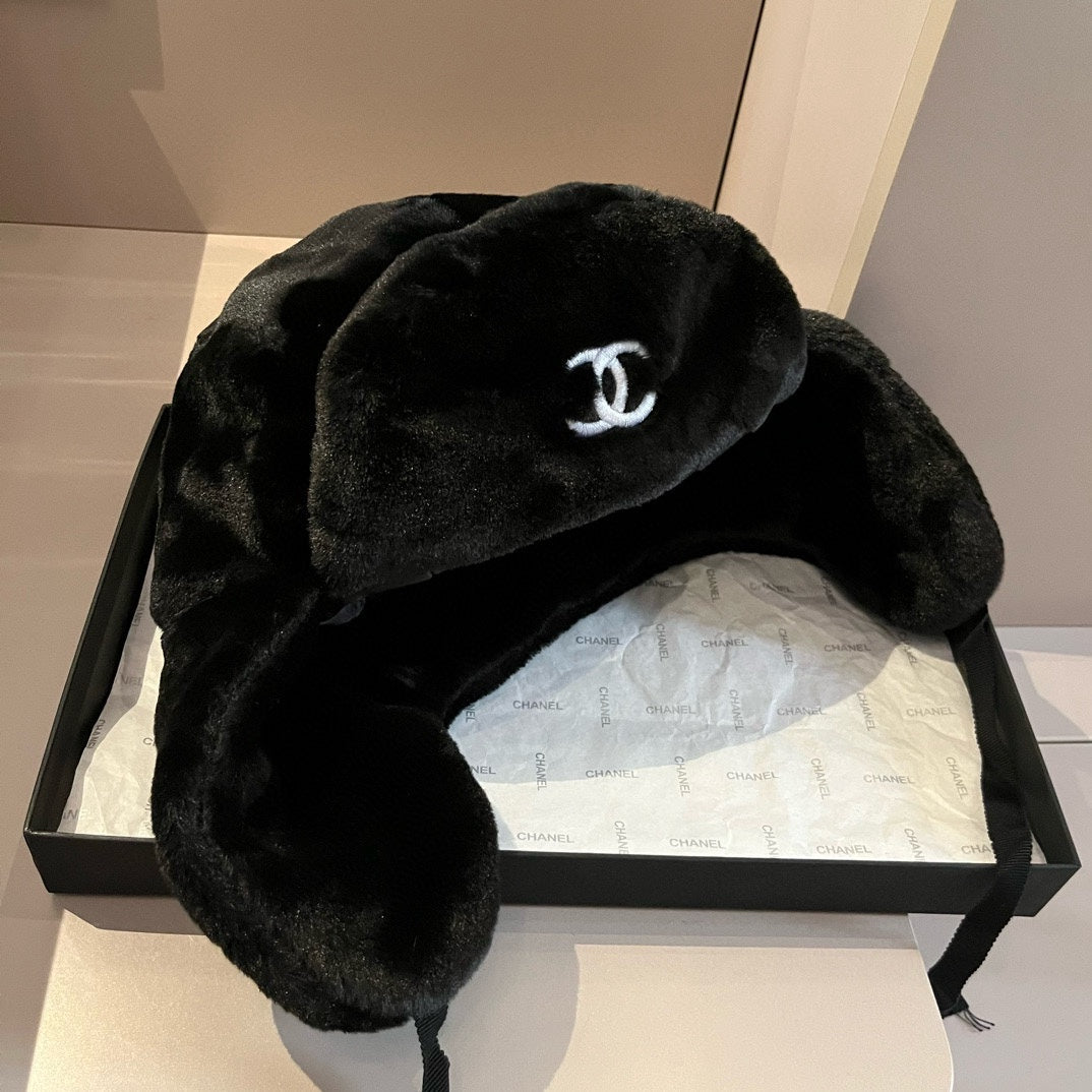 Luxury CC fall and winter new ear protection hat