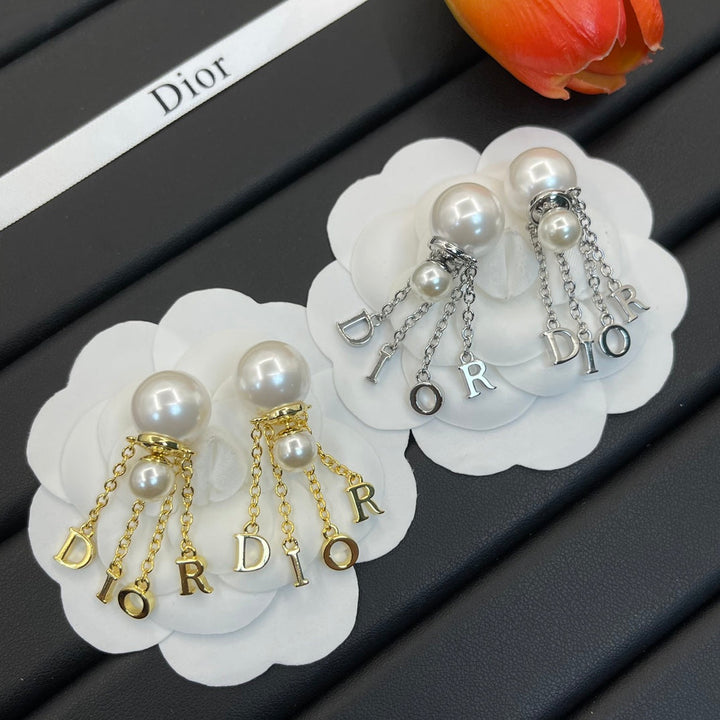 Fashion CD Pearl Tassel Earrings