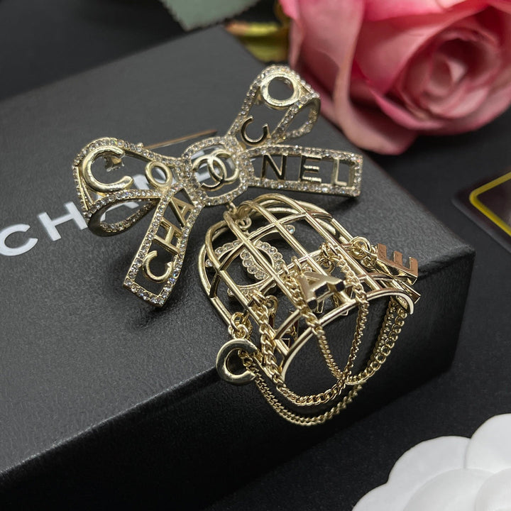 Luxury CC Bow Tassel Brooch