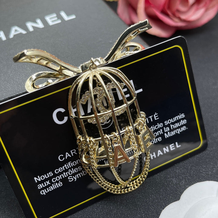 Luxury CC Bow Tassel Brooch