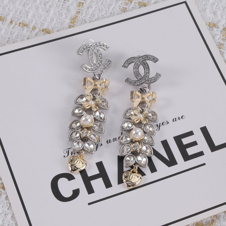 Fashion CC Multi-Element Combination Earrings