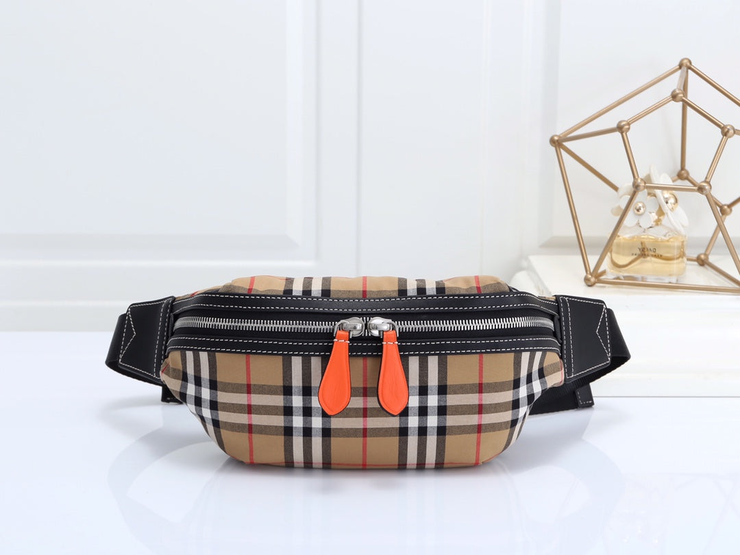 4 colors classic plaid waist bag