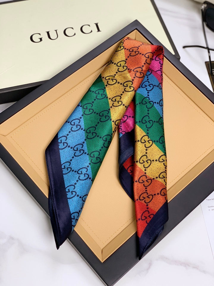 Silk scarf with colorful double G letter pattern