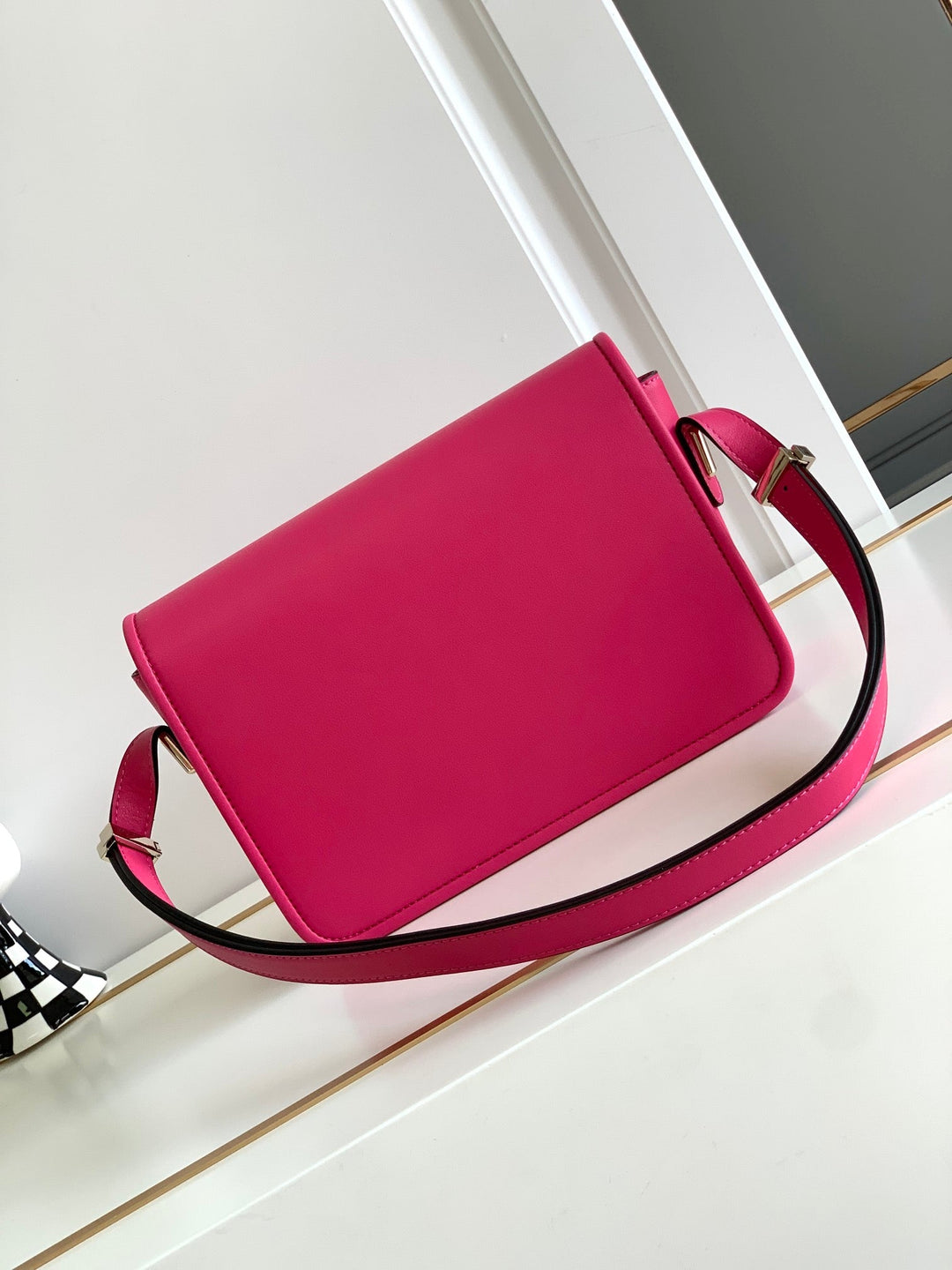 Pink V logo cowhide handbag M5019