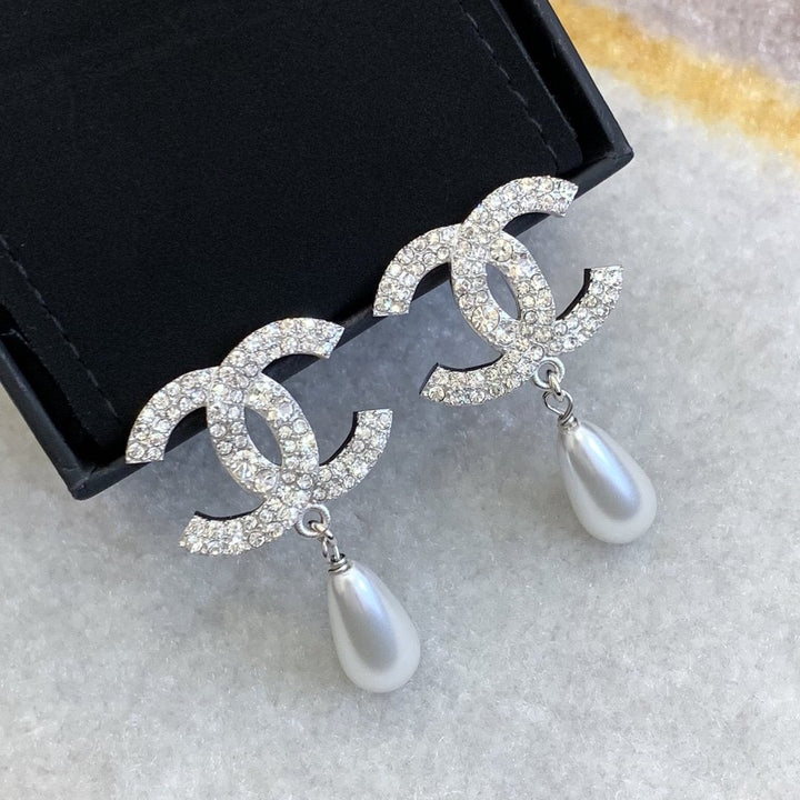 Fashion Imitation Diamond Pearl Silver Needle Earrings