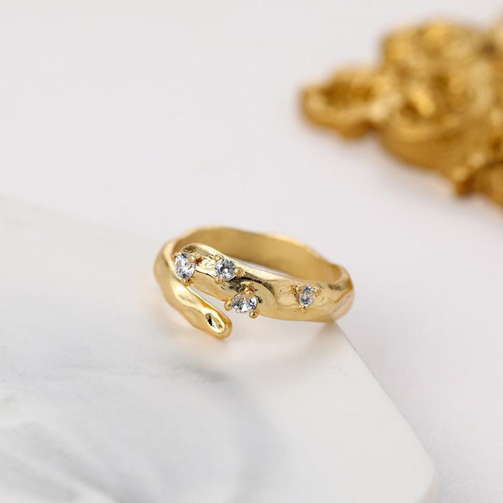 Snake shaped personality open ring