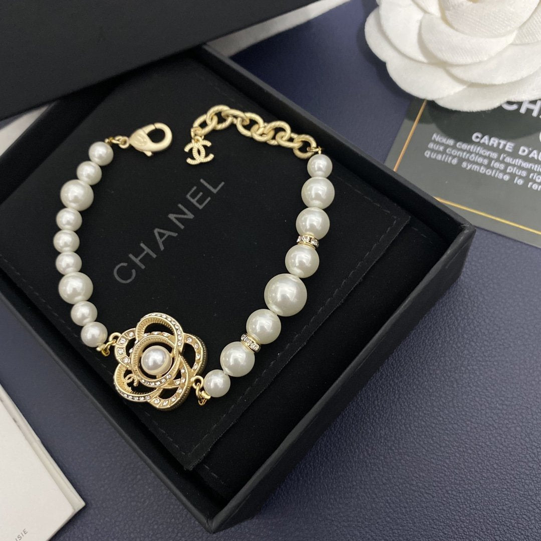 New Camellia Pearl Bracelet