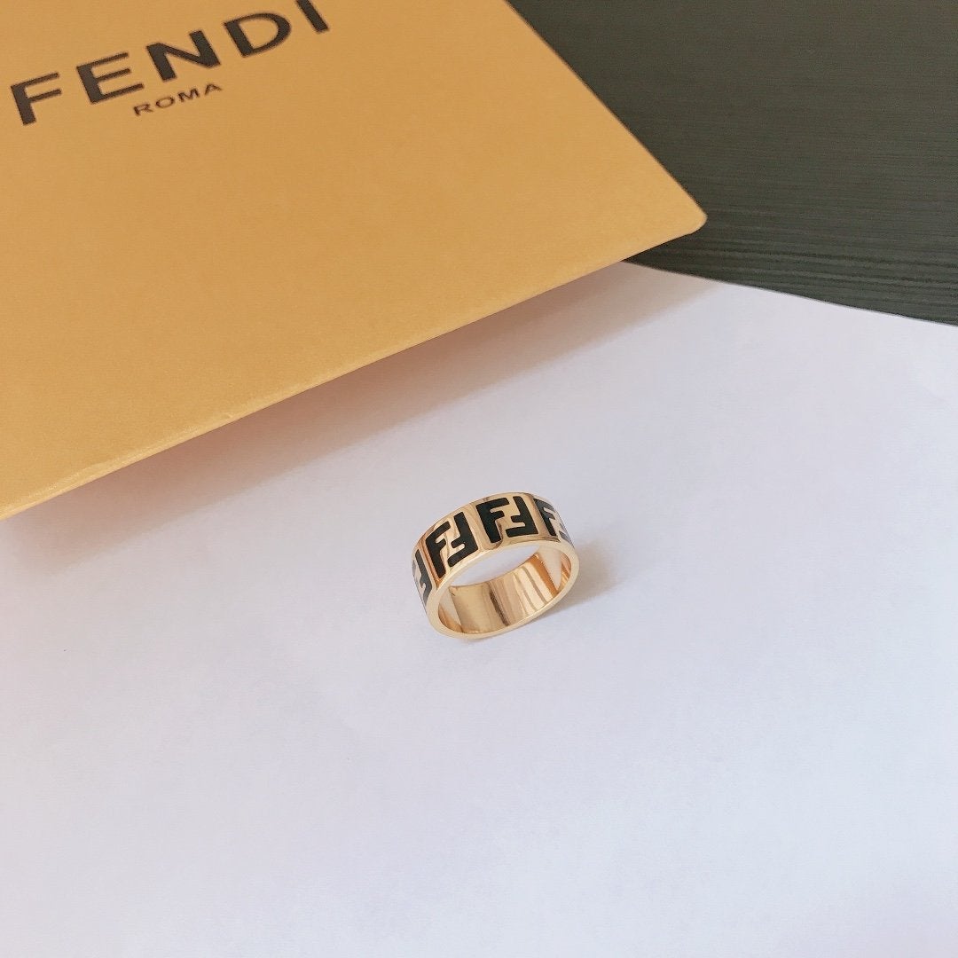 Fashion F double letter ring