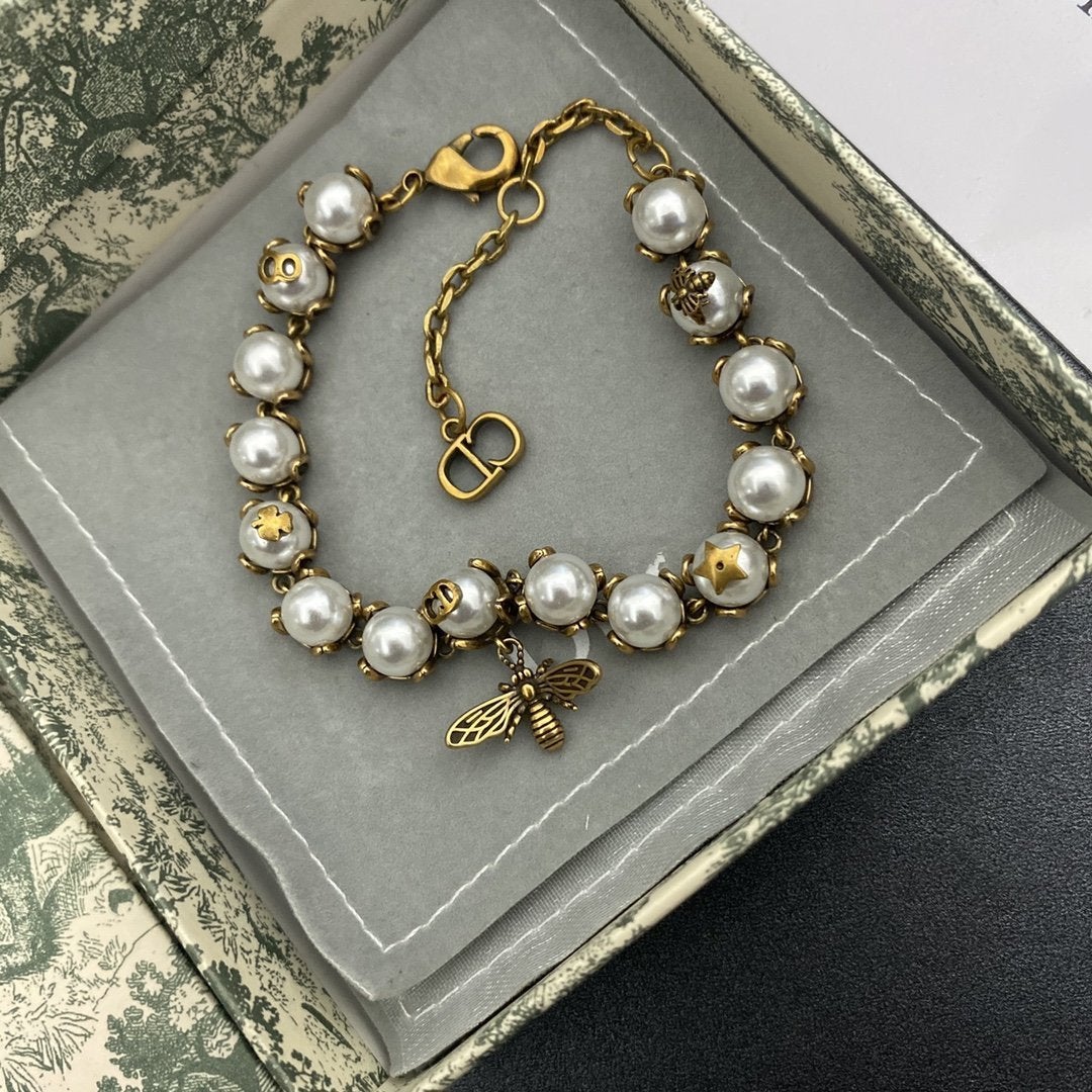 Retro Pearl Bee Bracelet