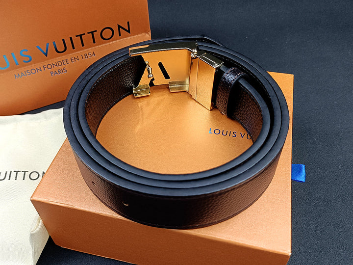 3 Color Luxurious Letter Leather Belt