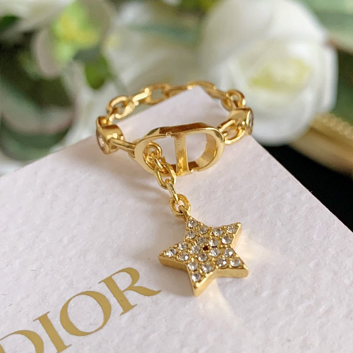 Vintage Star Pendant Diamond Ring