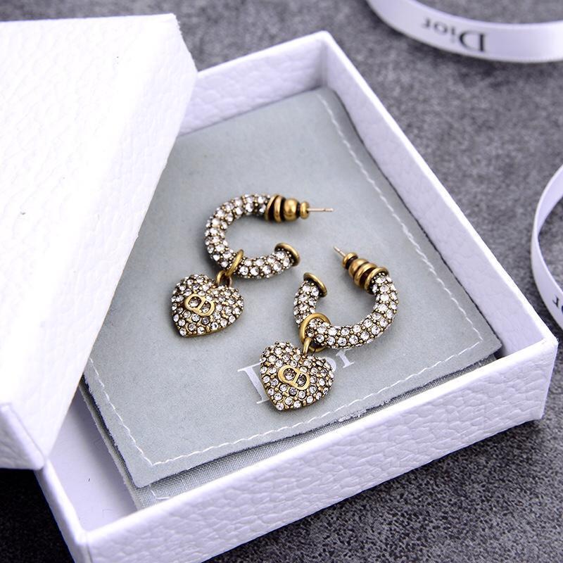 Elegant Rhinestone Heart-shaped Stud Earrings