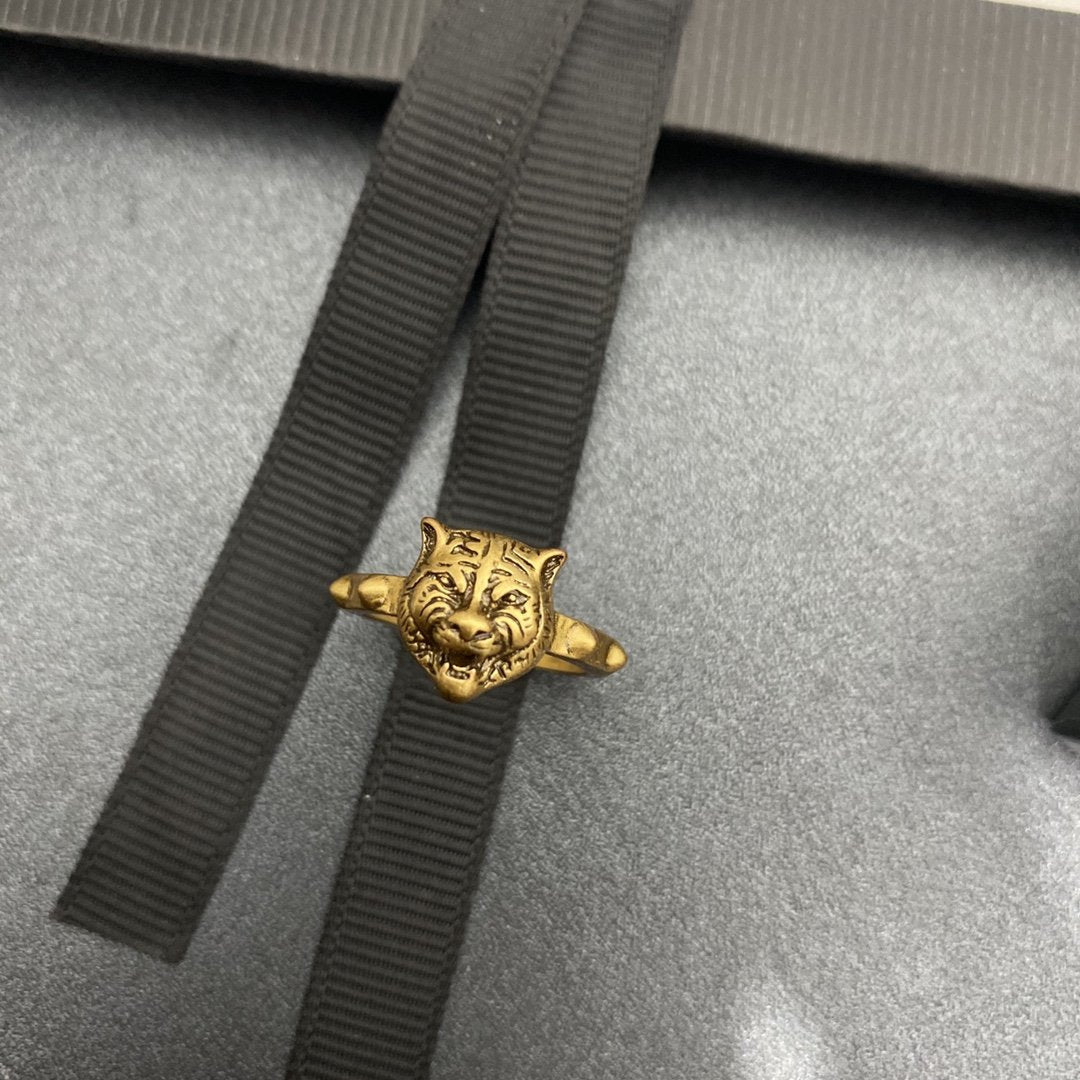 Vintage Tiger Head Open Ring