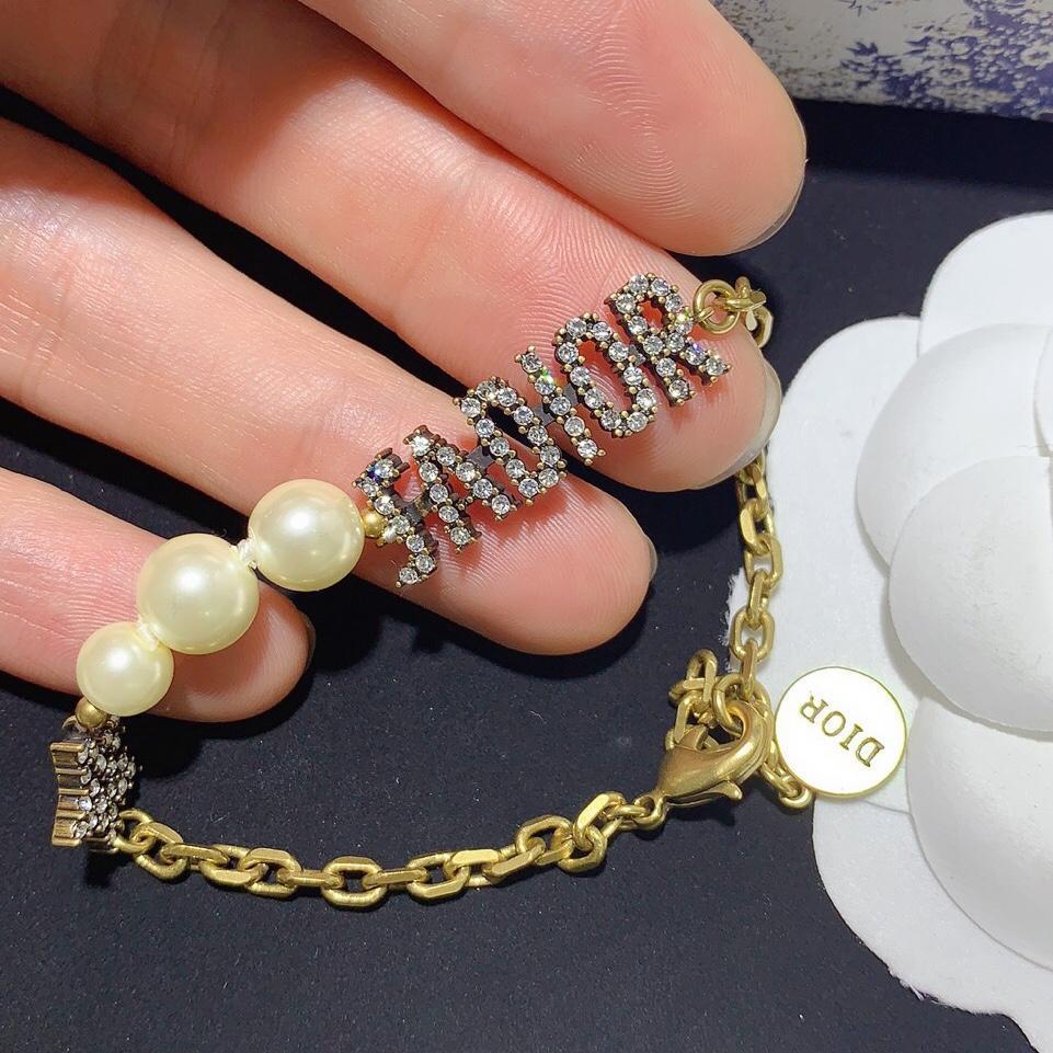 Imitation Crystal Vintage Gold Finish Bracelet