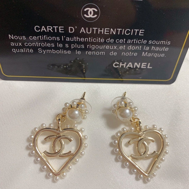 Fashion Pearl Heart Pendant Earrings