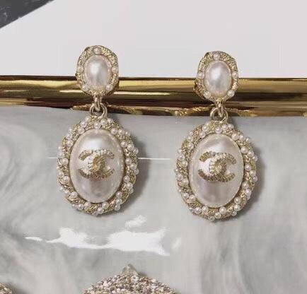 Elegant Pearl Small Golden Egg Pendant Earrings