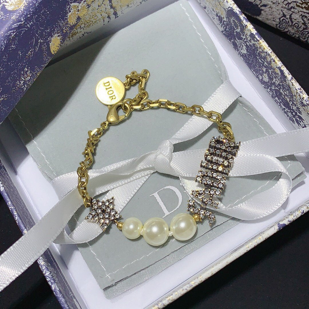 Imitation Crystal Vintage Gold Finish Bracelet