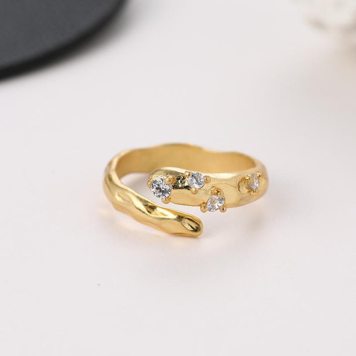 Snake shaped personality open ring