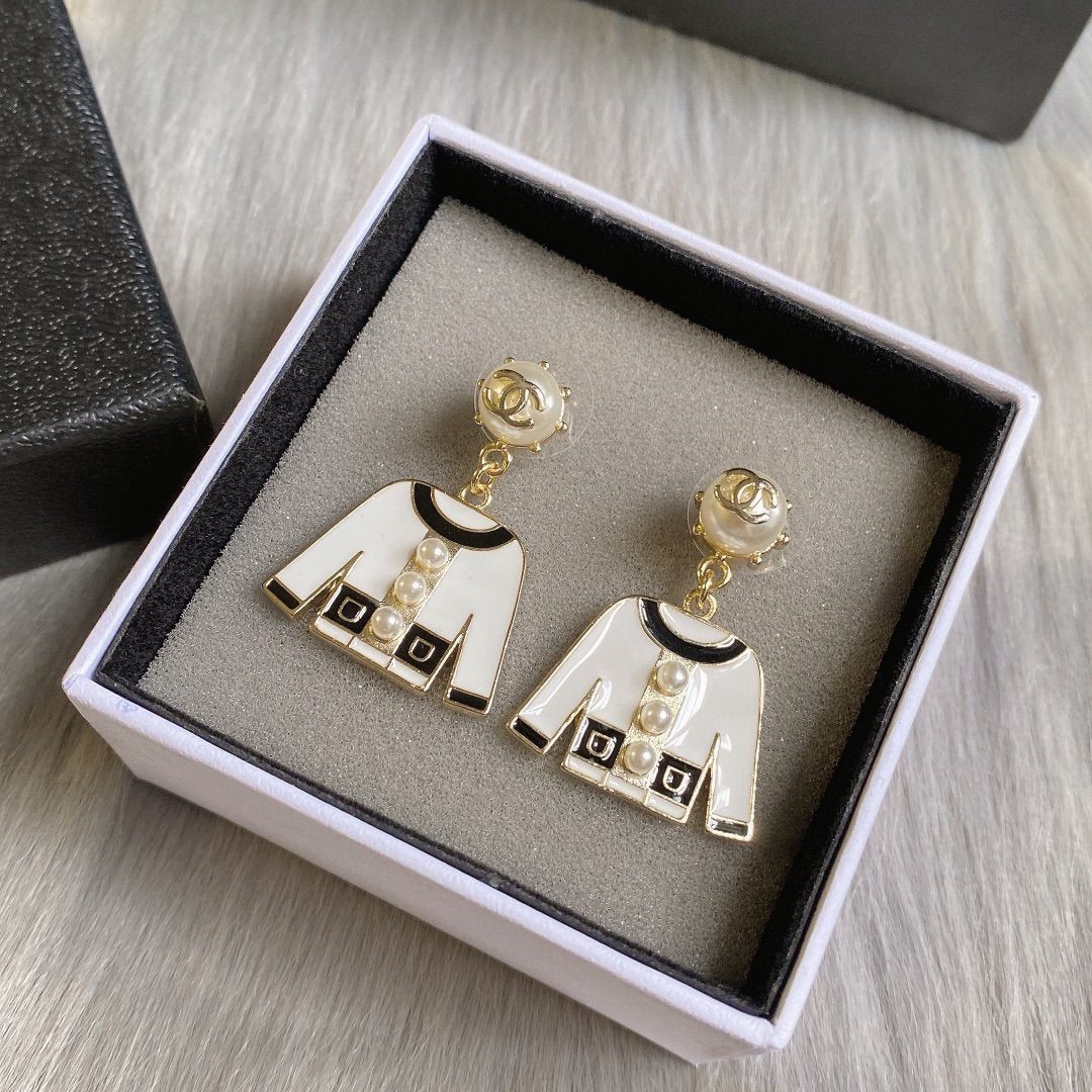 Fashion white women's clothes earrings