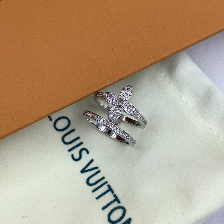 Fashion Rhinestone Cross Ring