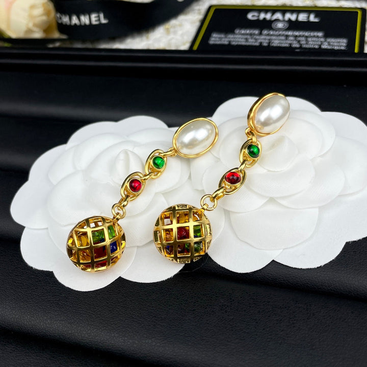 High-end gold planet earrings