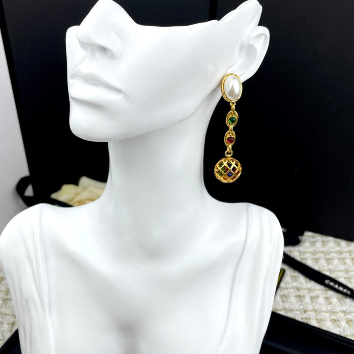 High-end gold planet earrings