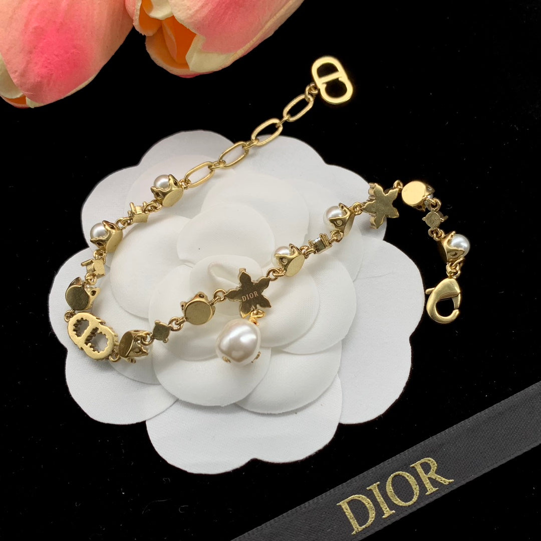 luxury pearl CD bracelet