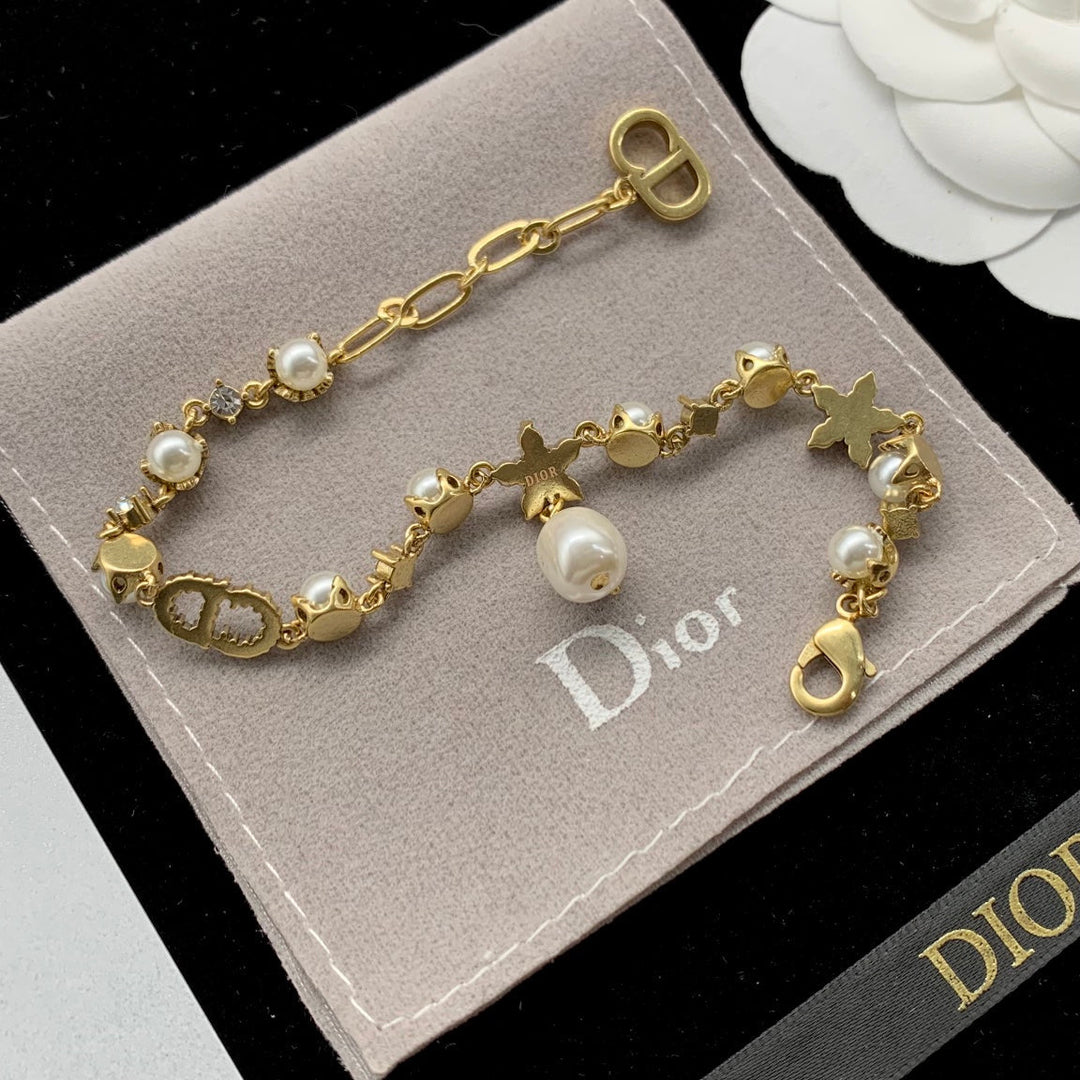 luxury pearl CD bracelet