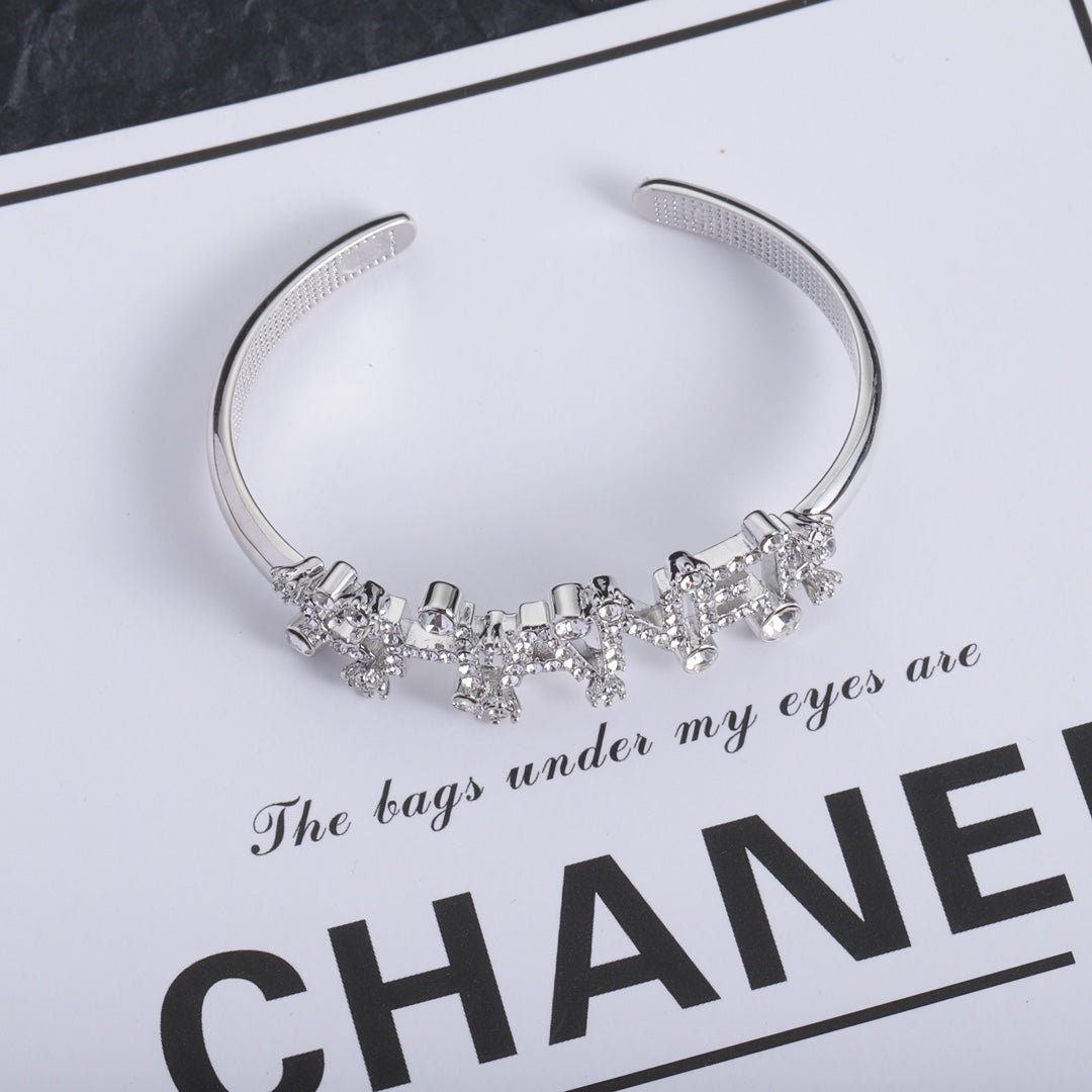 luxury rhinestone letter bracelet