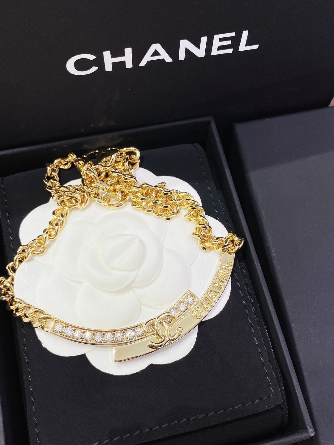 Luxury Gold Double C Smile Necklace