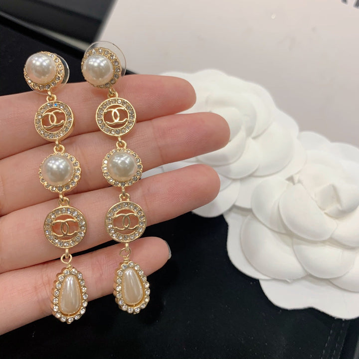 Fashion drop pearl earrings