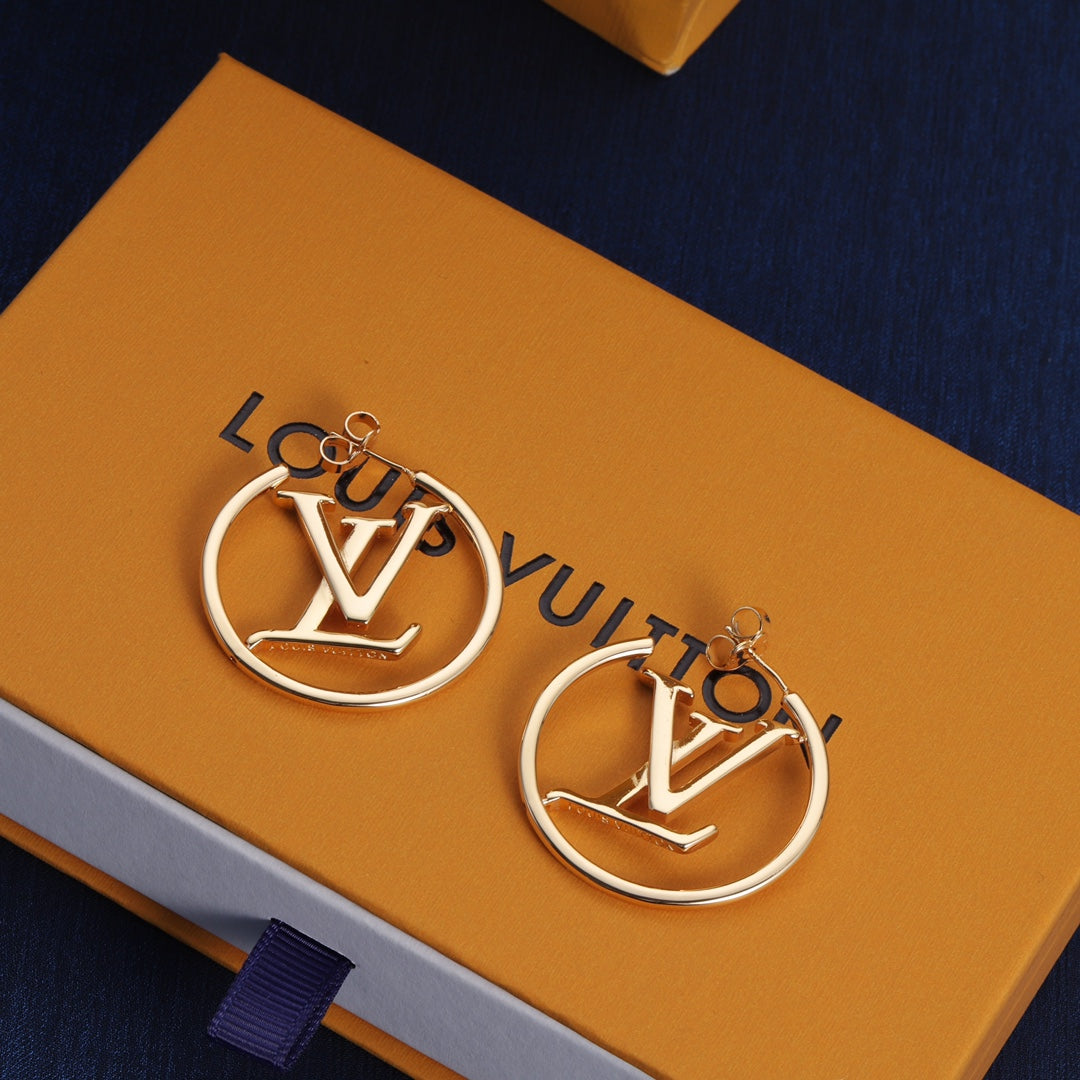 2024 fashion letter earrings