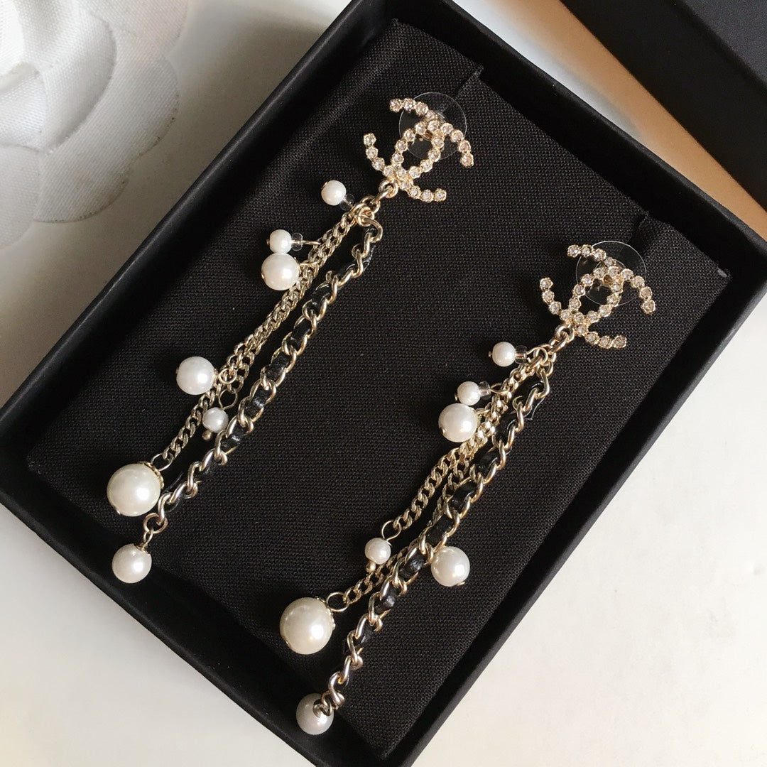 Luxury String Leather Pearl Earrings