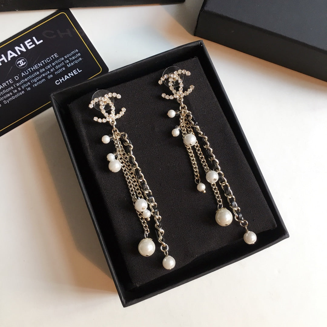 Luxury String Leather Pearl Earrings