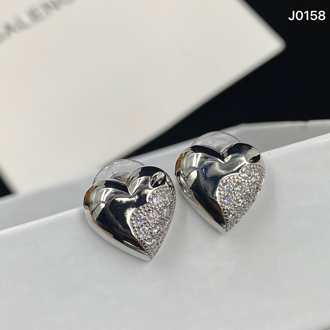 Luxury Heart Stud Earrings